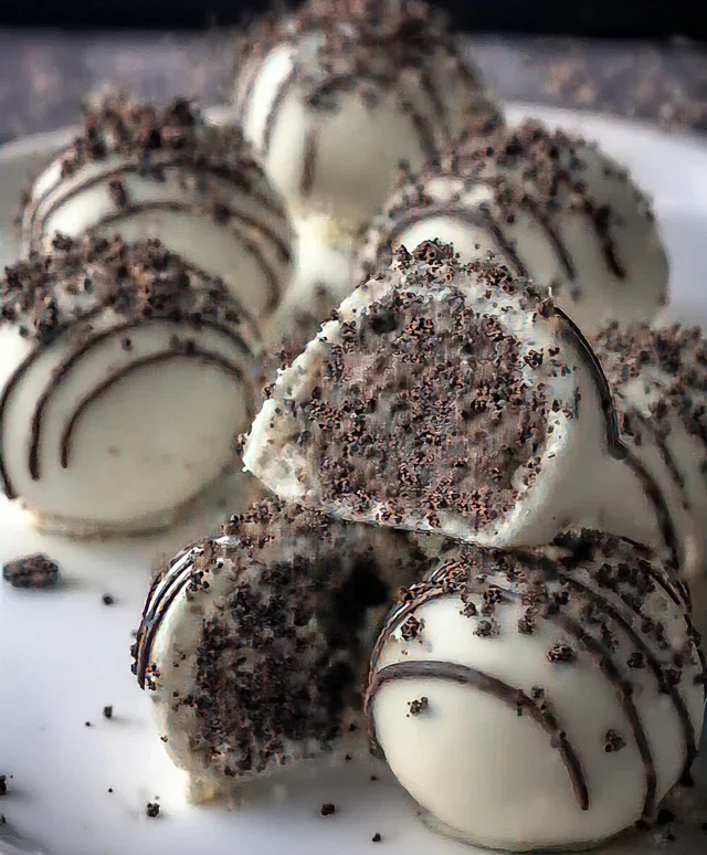 Oreo Cake Balls